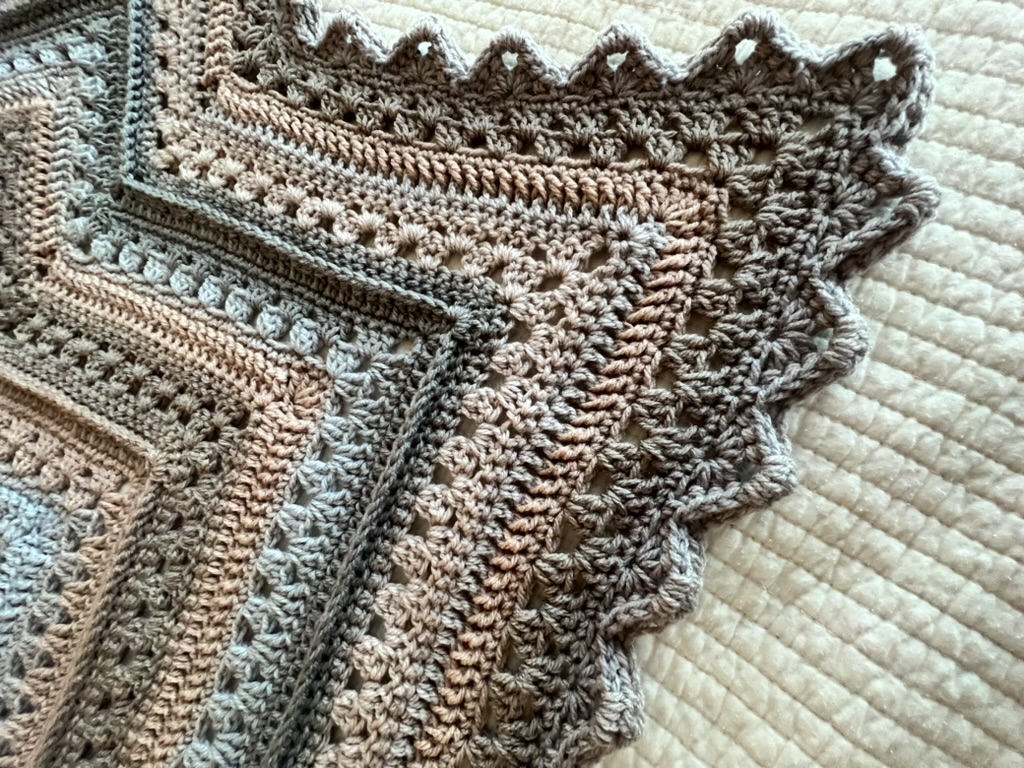 6-Day Ridgy Didge Supernova Blanket Edge shown in Lion Brand Mandala Bonus Bundle Yarn