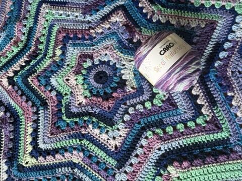 6-Day Star Blanket in Caron Anniversary Cakes Oceania and Hocus Crocus